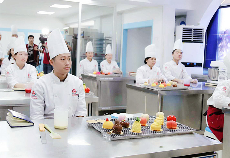 西點(diǎn)學(xué)校
